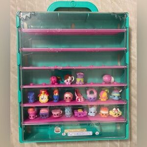 Shopkins Mixed Lot/Seasons Carrying Case with 20 Characters No Duplicates